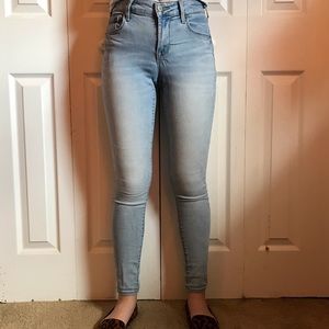 Old Navy Rockstar Skinny Jeans